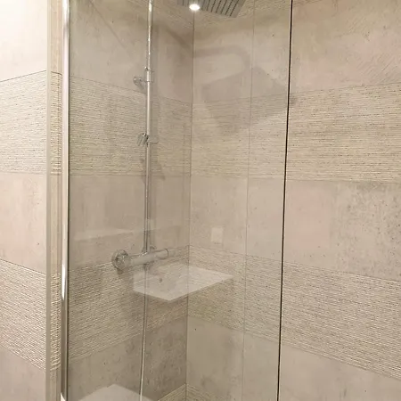 Hypercentre Lamartine 104 Apartment *